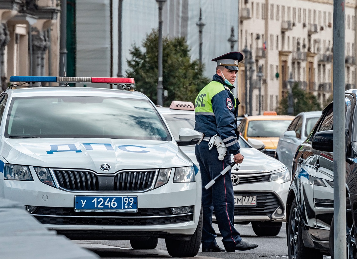 Штраф за езду летом на зимней резине – законно это или нет